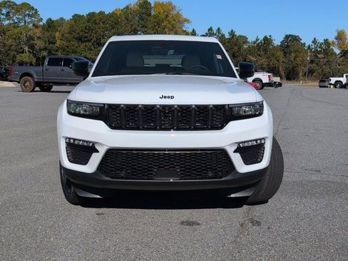 New 2025 Jeep Grand Cherokee Limited w/ Luxury Tech Group II image 12