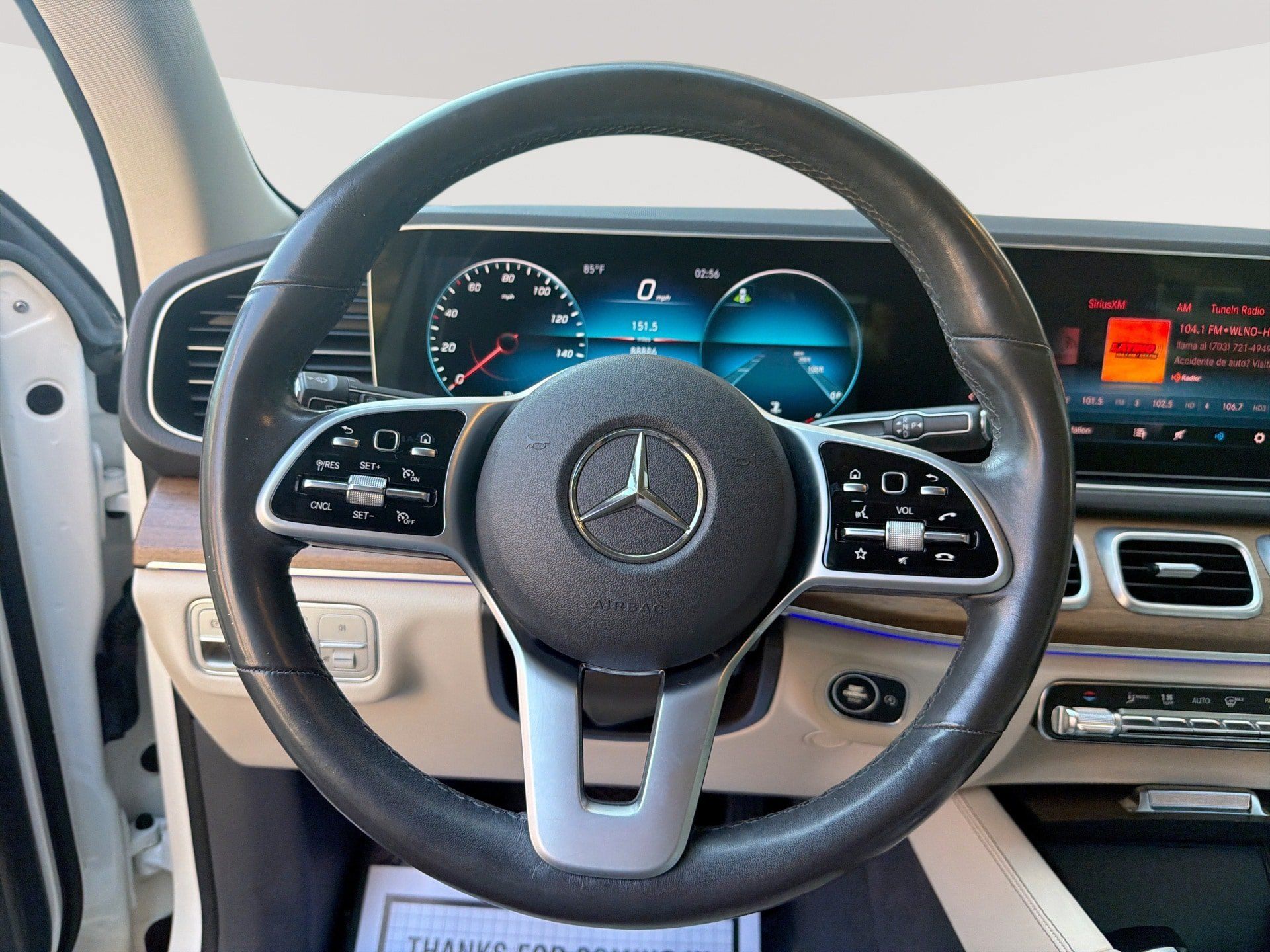 Used 2020 Mercedes-Benz GLE 350 4MATIC w/ Premium Package image 11
