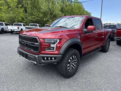 Used 2020 Ford F150 Raptor w/ Equipment Group 802A Luxury AWD/4WD image 3