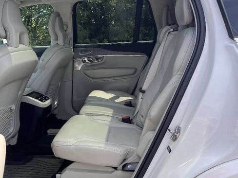 Used 2021 Volvo XC90 T6 Inscription AWD/4WD image 19