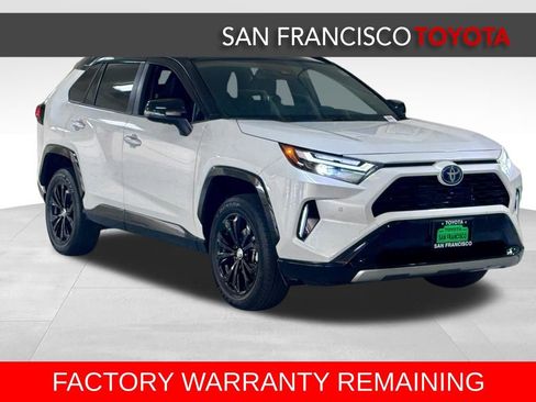 Used 2024 Toyota RAV4 XSE w/ Advanced Technology Package image 4