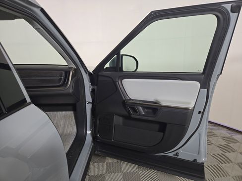 Used 2023 Rivian R1T Adventure image 18