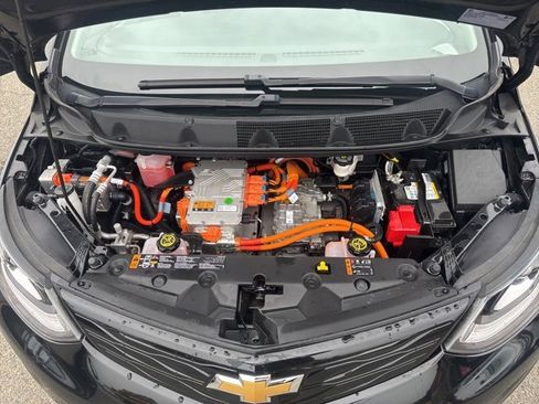 Used 2020 Chevrolet Bolt LT image 29