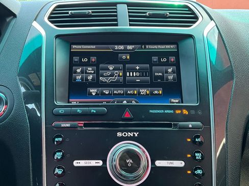 Used 2016 Ford Explorer Limited w/ Equipment Group 301A image 36