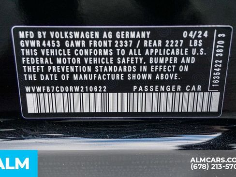 Used 2024 Volkswagen Golf R 2.0T image 59