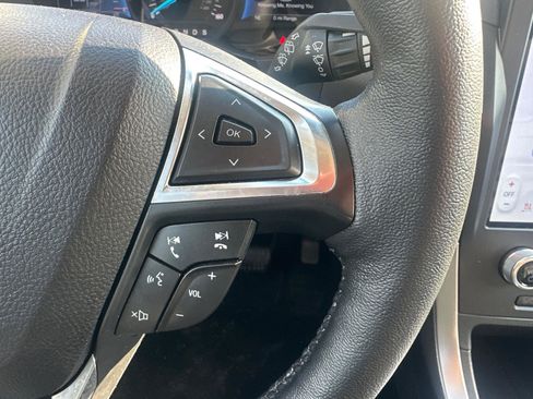 Used 2023 Ford Edge SEL w/ Convenience Package AWD/4WD image 19