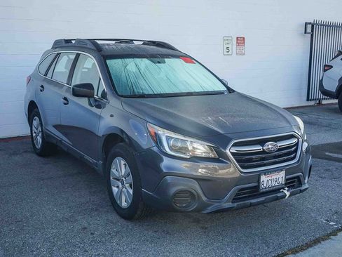Used 2019 Subaru Outback 2.5i image 3