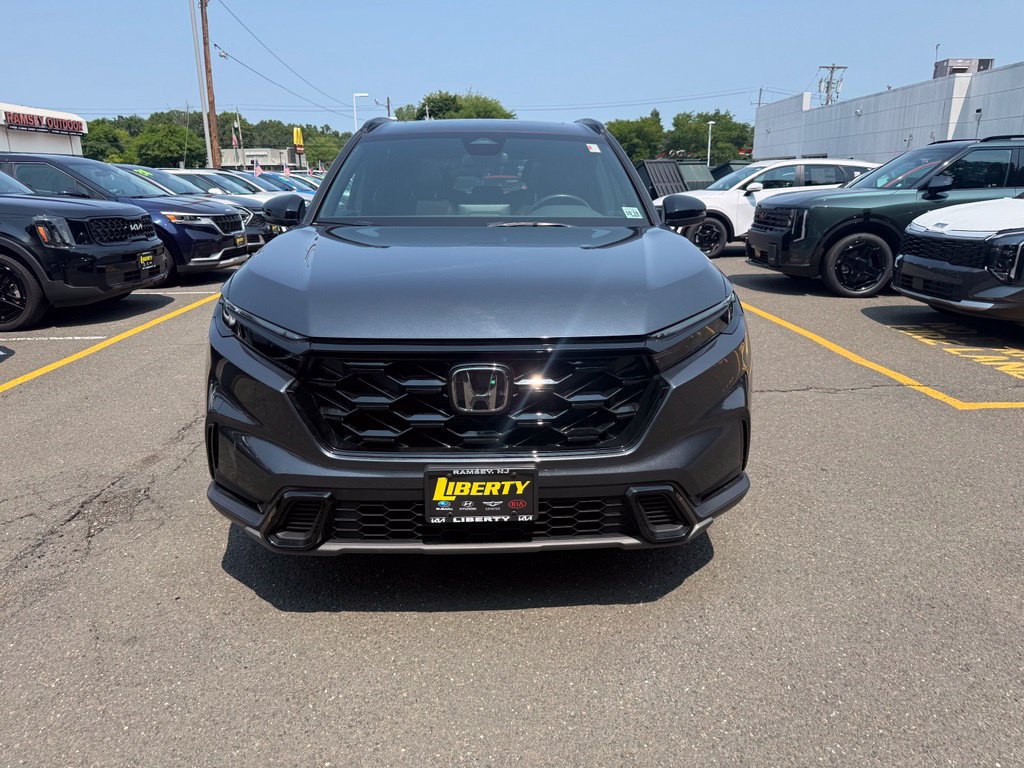 Used 2025 Honda CR-V Sport image 2