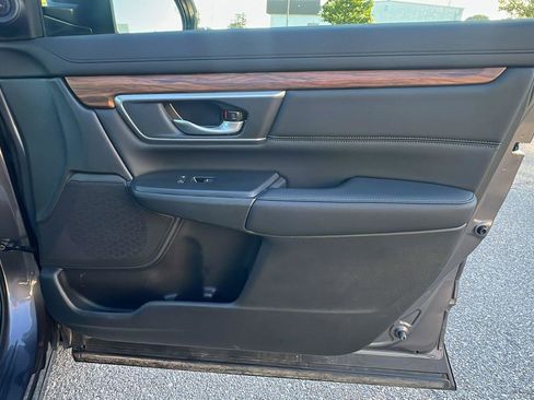 Used 2022 Honda CR-V Touring image 12
