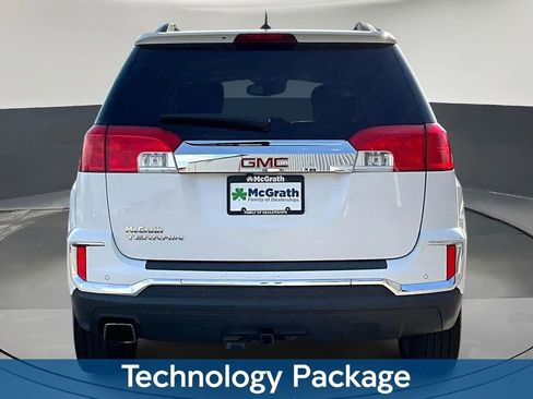 Used 2017 GMC Terrain SLE w/ Technology Package image 6