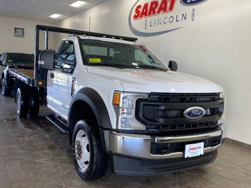 Used 2022 Ford F550 4x4 Regular Cab Super Duty image 2
