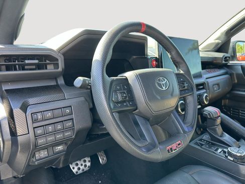 Used 2025 Toyota Tacoma TRD Pro image 11