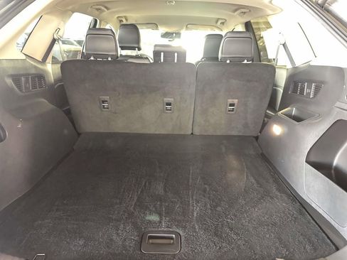 Used 2024 Ford Edge SEL w/ Convenience Package image 8