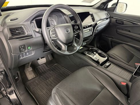 Used 2022 Honda Passport Elite image 3