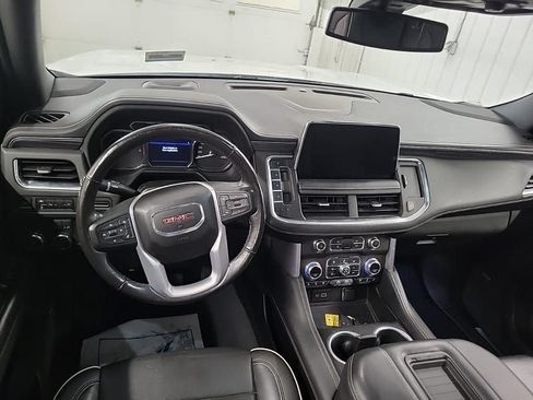 Used 2021 GMC Yukon SLT w/ SLT Luxury Package AWD/4WD image 7