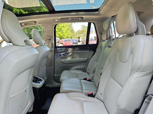 Used 2023 Volvo XC90 T8 Ultimate w/ Protection Package Premier AWD/4WD image 30
