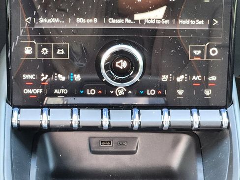 New 2027 GMC Terrain AT4 w/ Convenience Package III AWD/4WD image 20