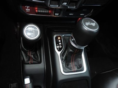 Used 2021 Jeep Wrangler Unlimited Rubicon image 34