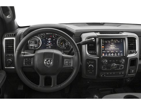 Used 2018 RAM 2500 Power Wagon w/ Luxury Group AWD/4WD image 4