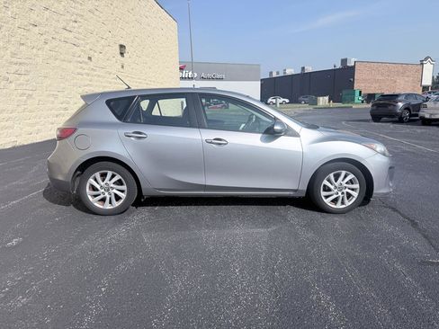 Used 2013 MAZDA MAZDA3 i Grand Touring FWD image 6