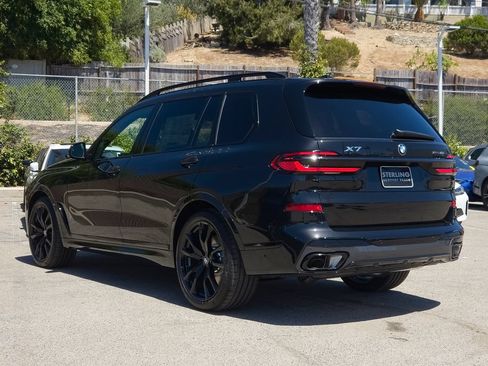 New 2027 BMW X7 xDrive40i w/ M Sport Package AWD/4WD image 16