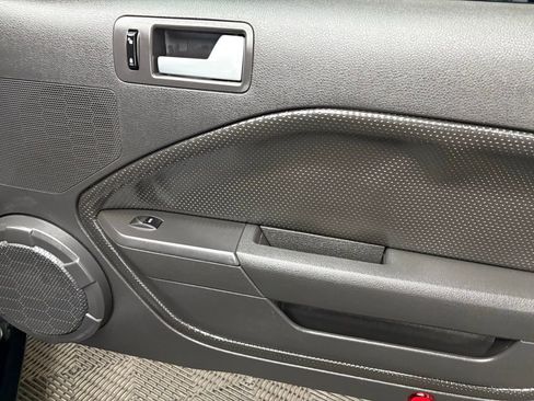 Used 2007 Ford Mustang GT RWD image 56