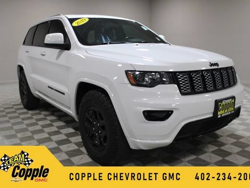 Used 2019 Jeep Grand Cherokee Altitude AWD/4WD image 1