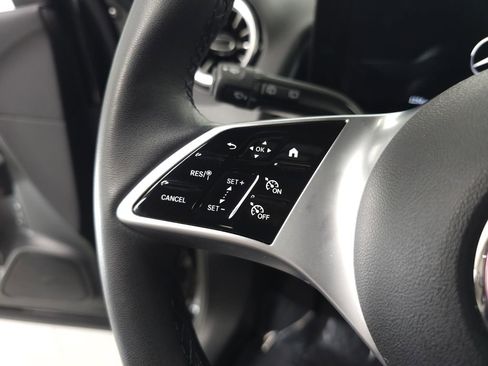 Certified 2026 Mercedes-Benz GLB 250 4MATIC image 10