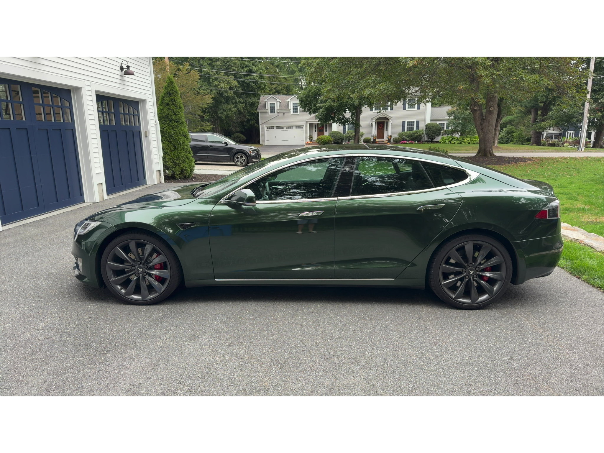Used 2017 Tesla Model S P100D AWD/4WD image 2