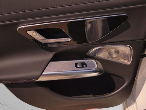 Certified 2026 Mercedes-Benz E 350 Sedan image 8