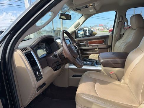 Used 2011 RAM 1500 Laramie image 26