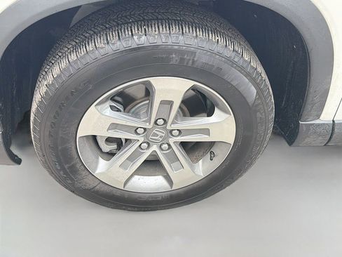 Used 2025 Honda Pilot EX-L image 31