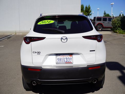 Used 2024 MAZDA CX-30 AWD 2.5 S w/ Preferred Package image 10