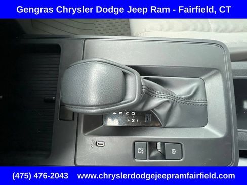 Used 2026 Toyota Corolla Cross L AWD/4WD image 39