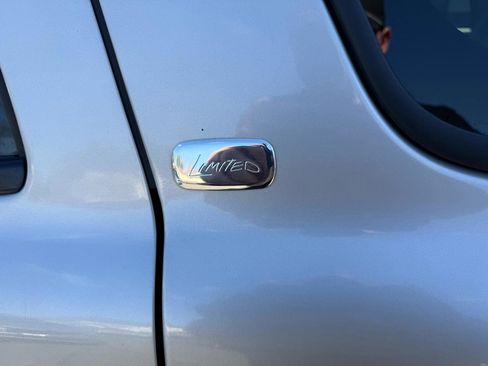 Used 2005 Chevrolet Tahoe LT w/ LT Preferred Equipment Group image 28