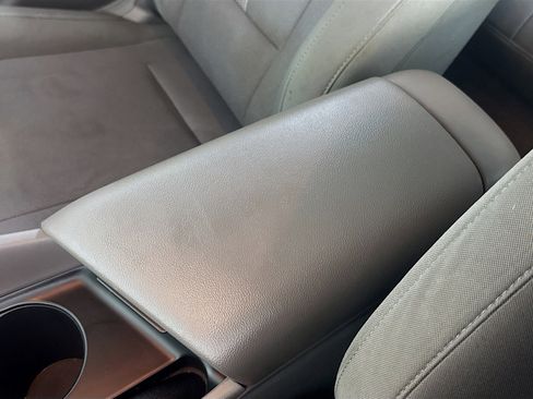 Used 2023 Hyundai Elantra SE image 18