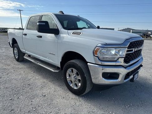 Used 2024 RAM 2500 Big Horn image 7