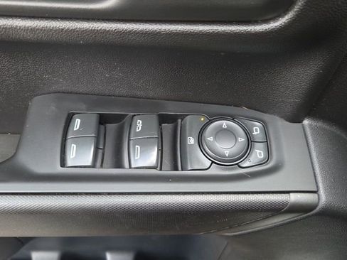 Used 2022 Chevrolet Silverado 1500 Custom image 19