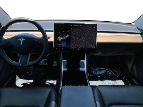 Used 2020 Tesla Model 3 Long Range AWD/4WD image 10