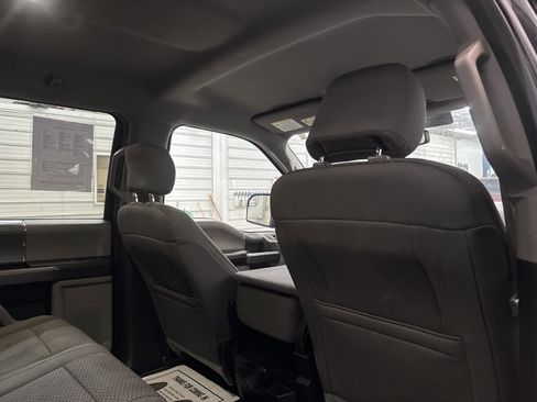 Used 2015 Ford F150 XLT w/ Equipment Group 302A Luxury image 32