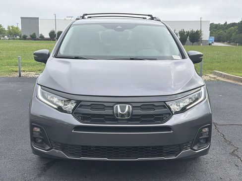 Certified 2026 Honda Odyssey EX-L image 3