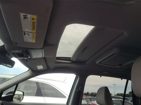 Used 2021 Honda Pilot Elite image 9