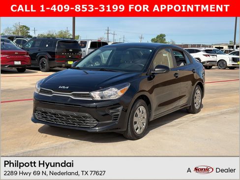 Used 2023 Kia Rio S image 1