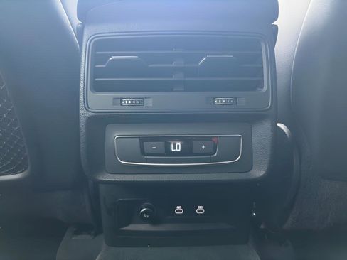 Used 2023 Audi Q7 2.0T Premium Plus w/ Convenience Package AWD/4WD image 47