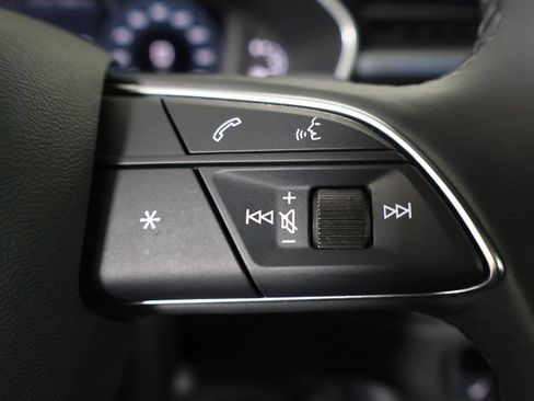 Used 2025 Audi Q3 2.0T Premium w/ Convenience Package image 33