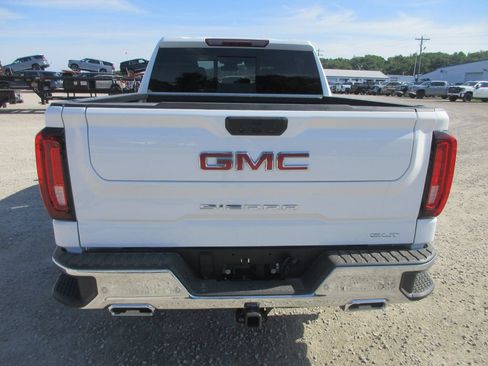 New 2026 GMC Sierra 1500 SLT w/ SLT Premium Plus Package AWD/4WD image 5