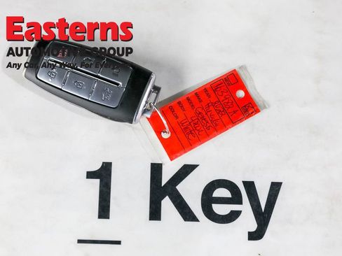 Used 2022 Genesis G70 3.3T image 26