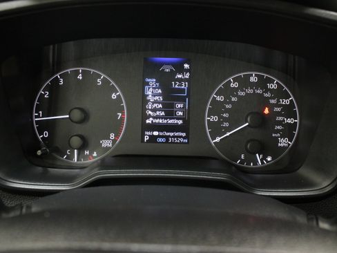 Certified 2025 Toyota Corolla LE FWD image 35