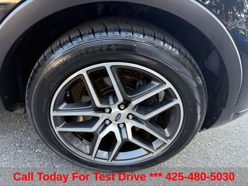 Used 2018 Ford Explorer Sport AWD/4WD image 5