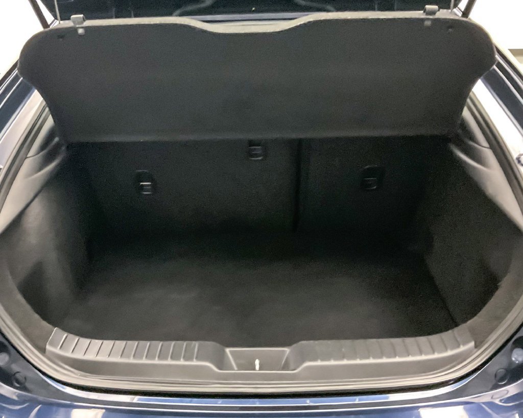 Used 2021 MAZDA MAZDA3 s FWD image 21